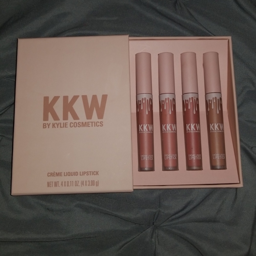 AURHENTIC KKW by Kylie Cosmetics Creme Liquid Lips